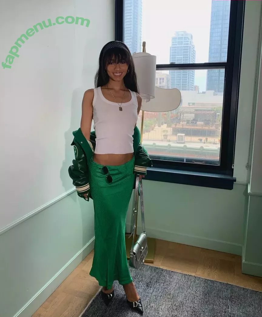 Yovanna Ventura nude photo #0439 (Yoventura / whoisyoventura)