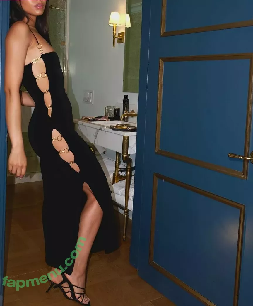 Yovanna Ventura nude photo #0441 (Yoventura / whoisyoventura)