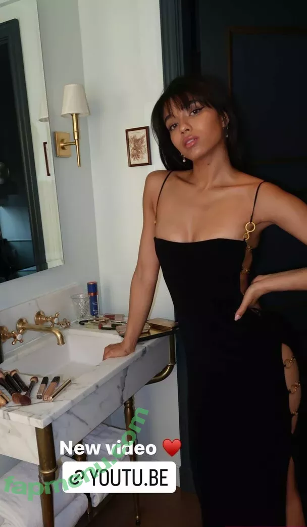 Yovanna Ventura nude photo #0446 (Yoventura / whoisyoventura)