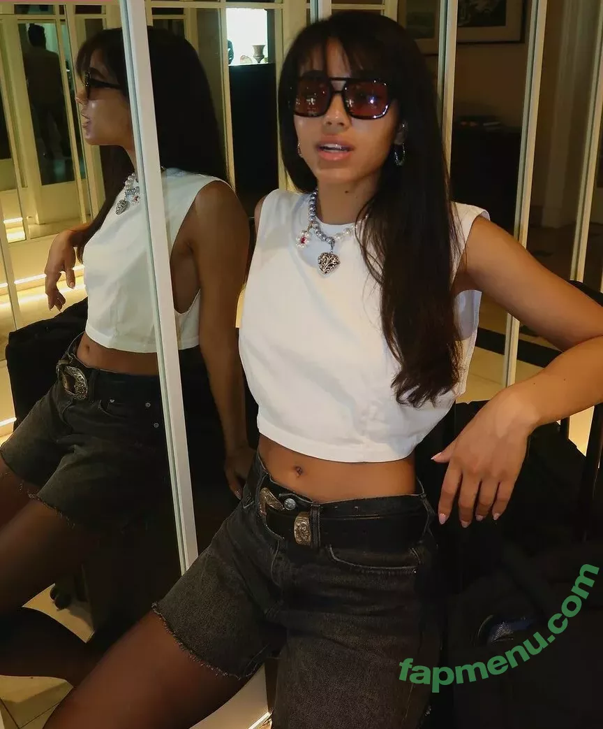 Yovanna Ventura nude photo #0452 (Yoventura / whoisyoventura)