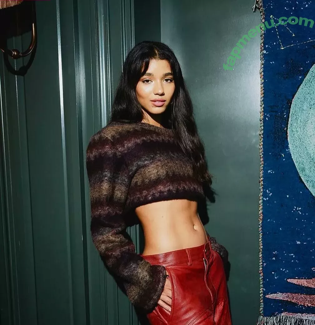 Yovanna Ventura nude photo #0481 (Yoventura / whoisyoventura)