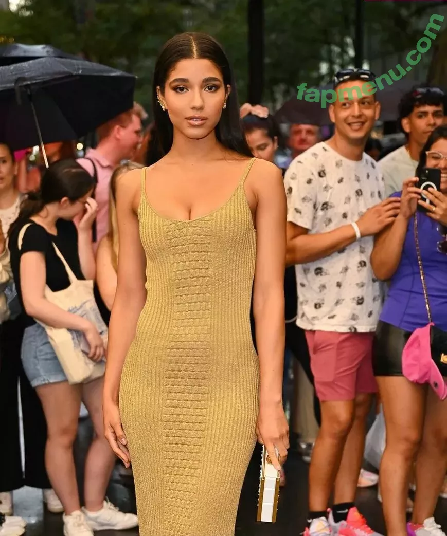 Yovanna Ventura nude photo #0484 (Yoventura / whoisyoventura)