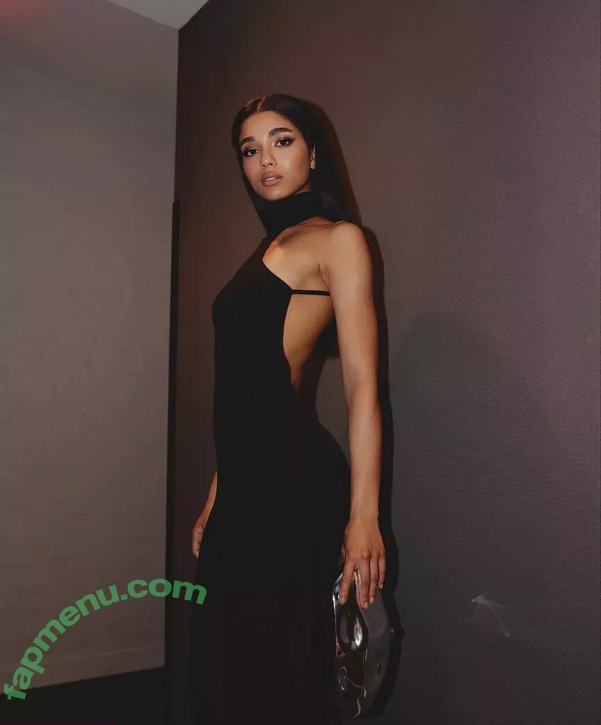 Yovanna Ventura nude photo #0494 (Yoventura / whoisyoventura)