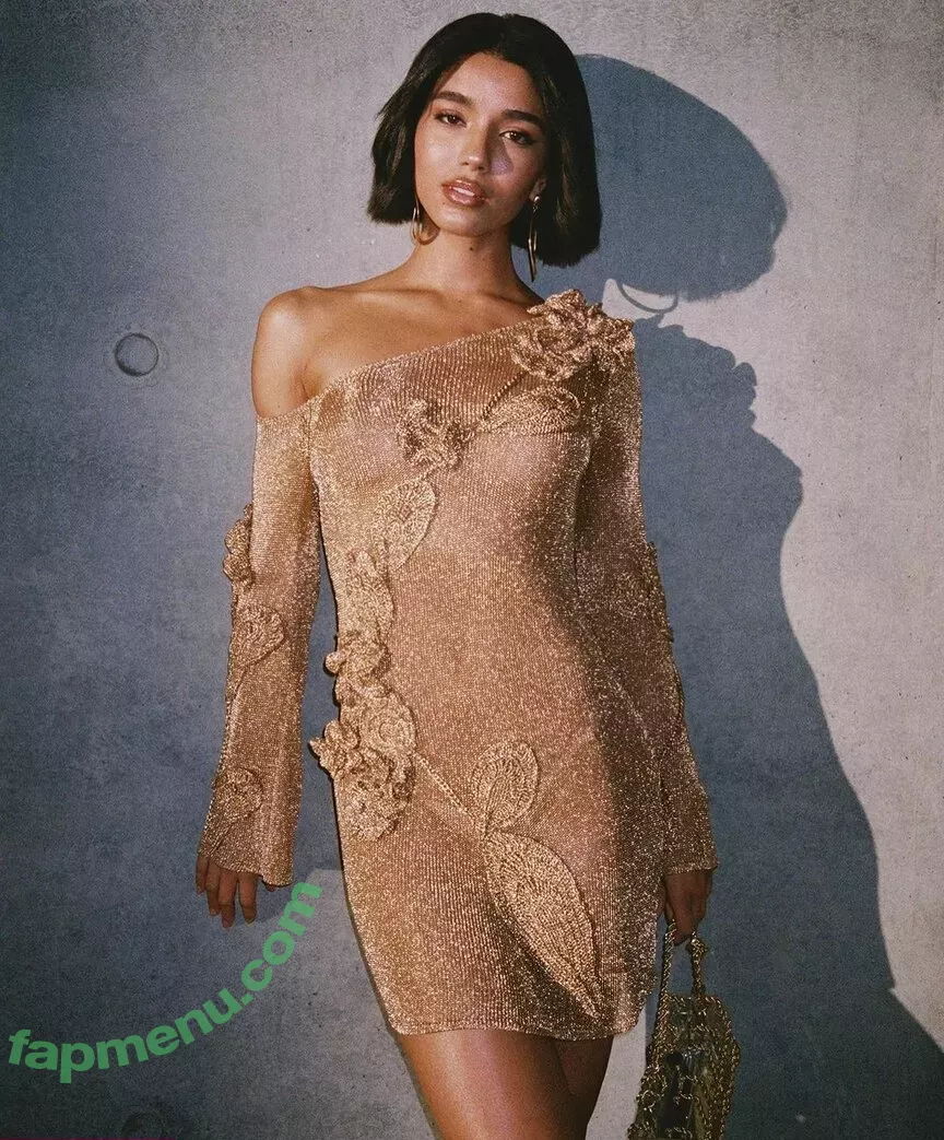 Yovanna Ventura nude photo #0514 (Yoventura / whoisyoventura)