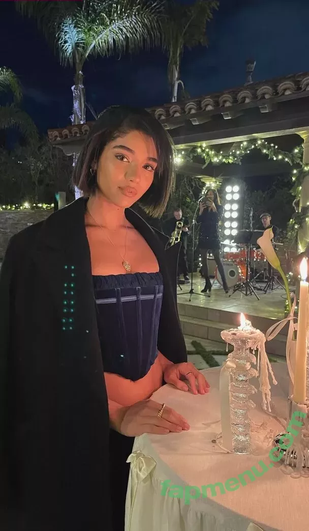 Yovanna Ventura nude photo #0532 (Yoventura / whoisyoventura)