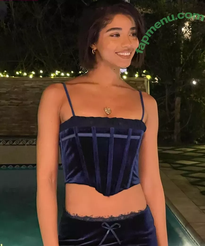 Yovanna Ventura nude photo #0536 (Yoventura / whoisyoventura)