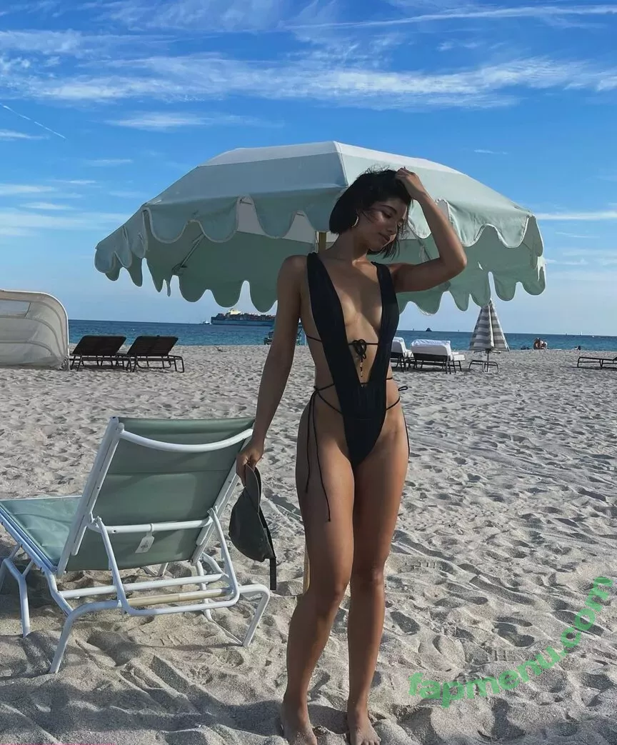 Yovanna Ventura nude photo #0556 (Yoventura / whoisyoventura)