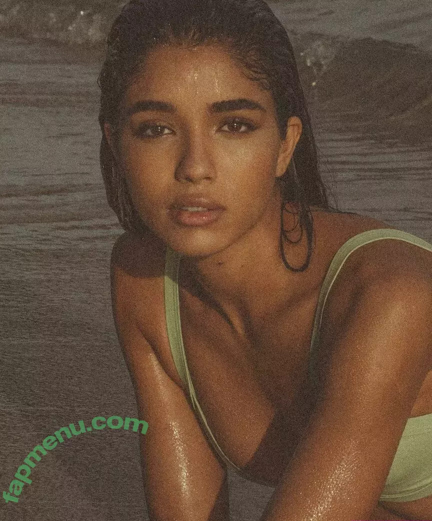Yovanna Ventura nude photo #0578 (Yoventura / whoisyoventura)