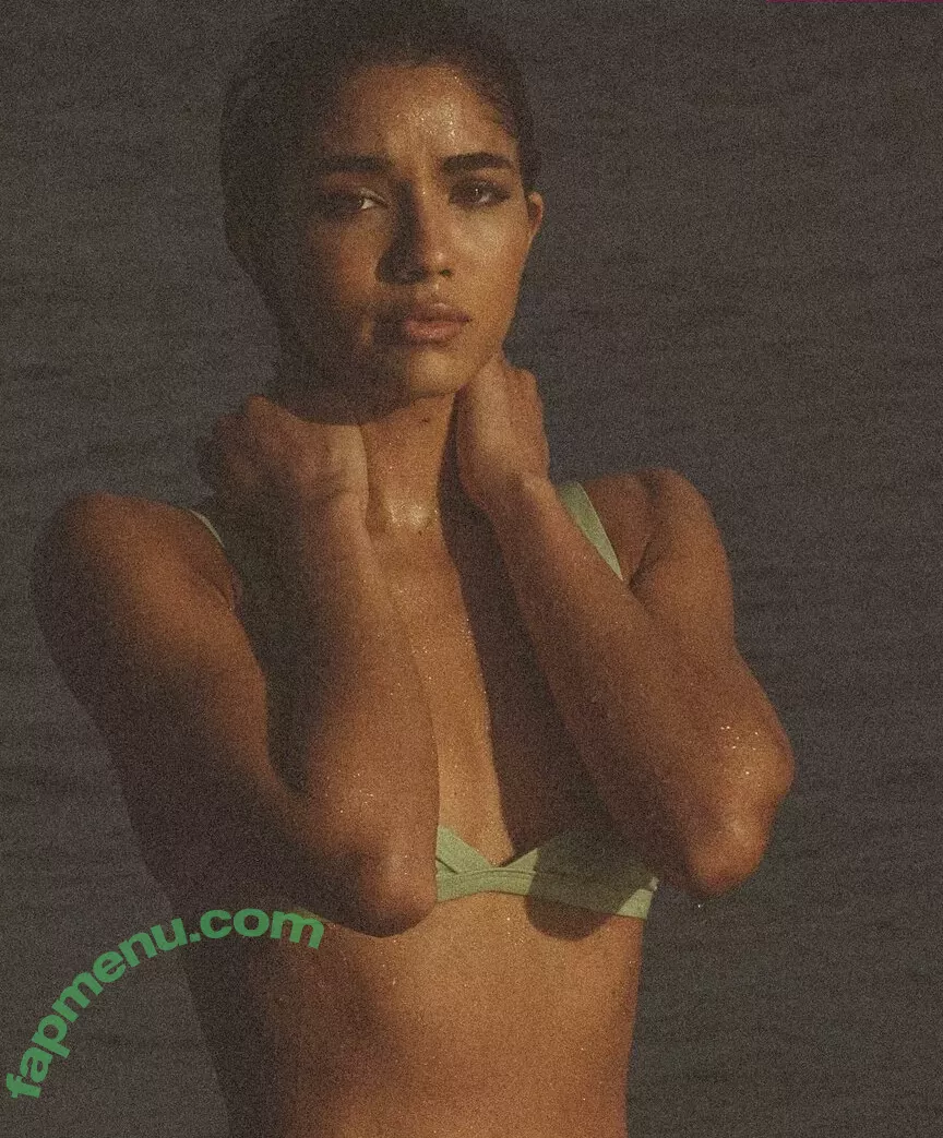 Yovanna Ventura nude photo #0580 (Yoventura / whoisyoventura)