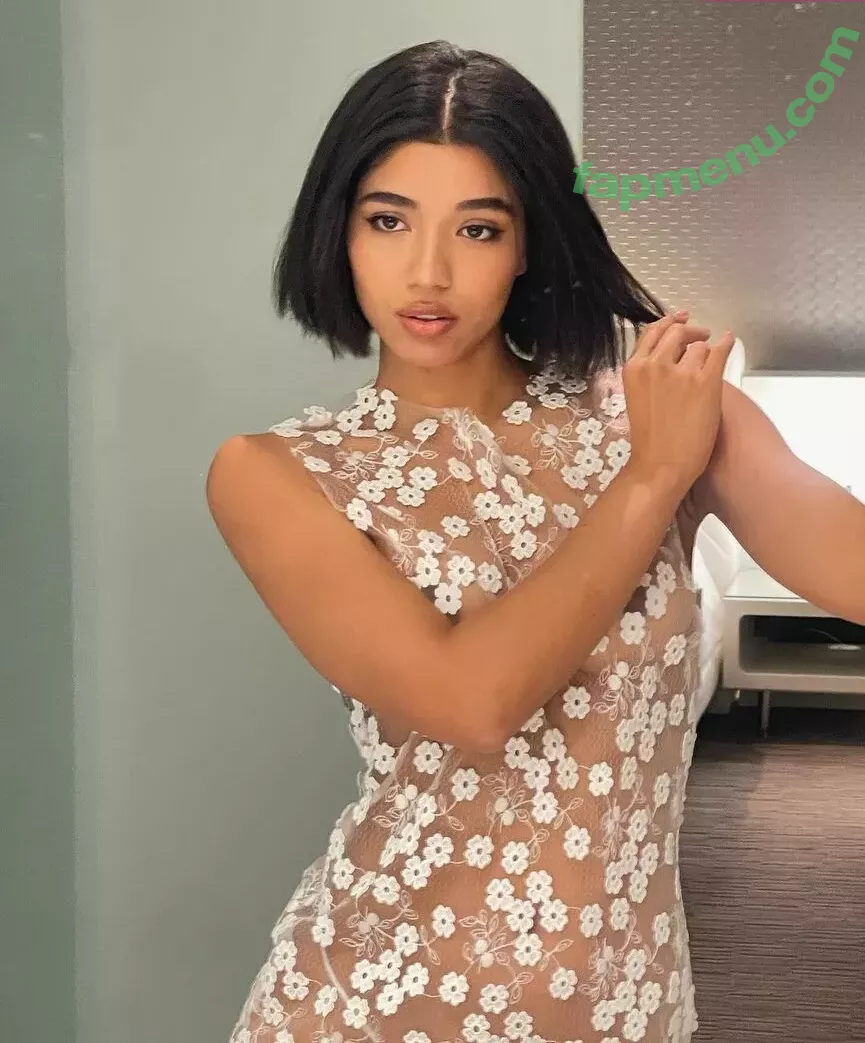 Yovanna Ventura nude photo #0587 (Yoventura / whoisyoventura)