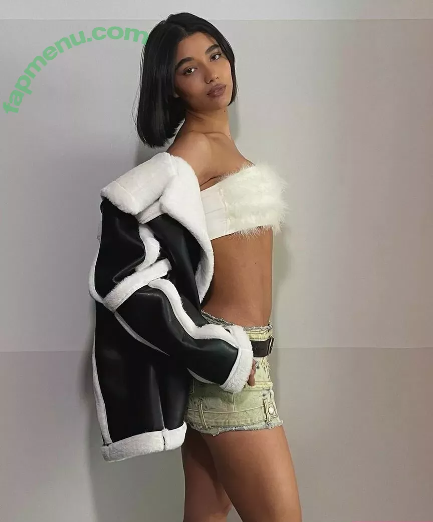 Yovanna Ventura nude photo #0614 (Yoventura / whoisyoventura)