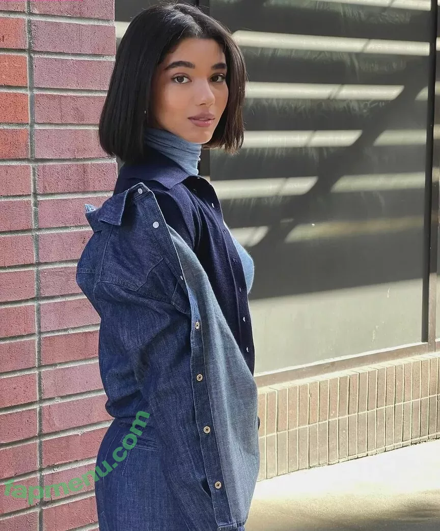 Yovanna Ventura nude photo #0639 (Yoventura / whoisyoventura)