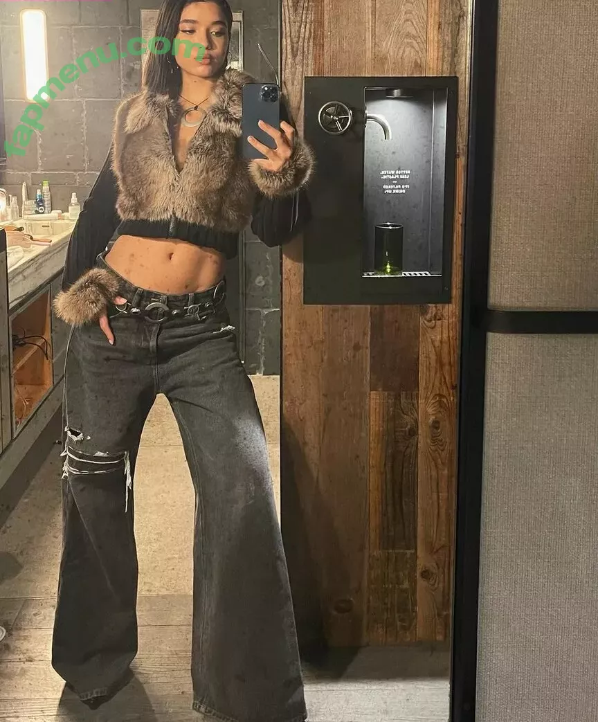 Yovanna Ventura nude photo #0648 (Yoventura / whoisyoventura)