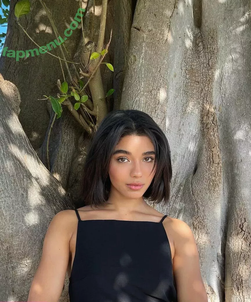 Yovanna Ventura nude photo #0653 (Yoventura / whoisyoventura)