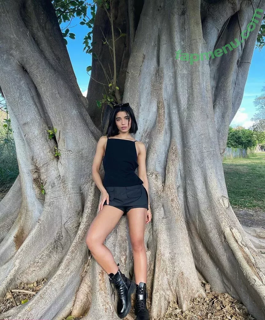 Yovanna Ventura nude photo #0659 (Yoventura / whoisyoventura)