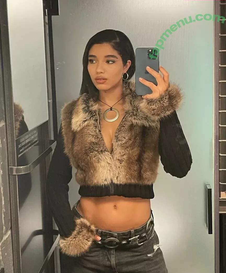 Yovanna Ventura nude photo #0664 (Yoventura / whoisyoventura)