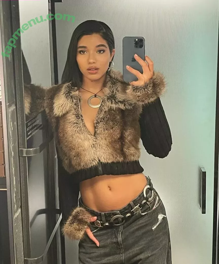 Yovanna Ventura nude photo #0666 (Yoventura / whoisyoventura)