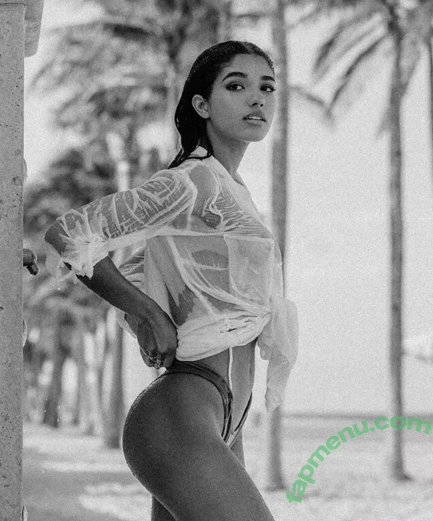 Yovanna Ventura nude photo #0838 (Yoventura / whoisyoventura)