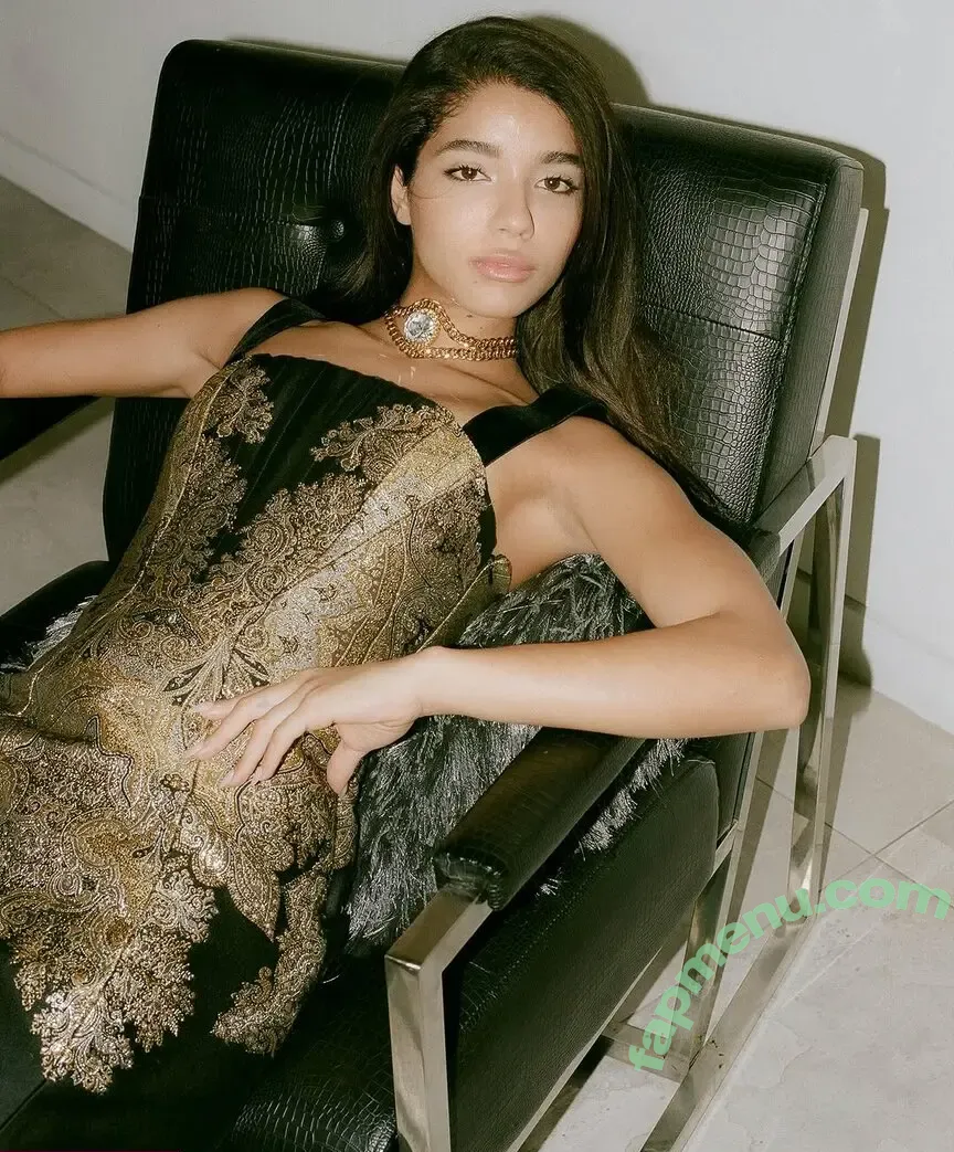 Yovanna Ventura nude photo #1095 (Yoventura / whoisyoventura)