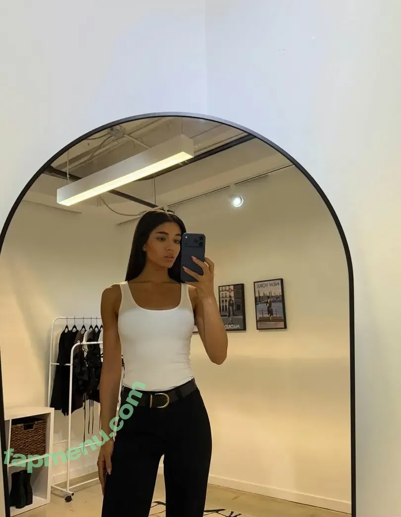 Yovanna Ventura nude photo #1111 (Yoventura / whoisyoventura)