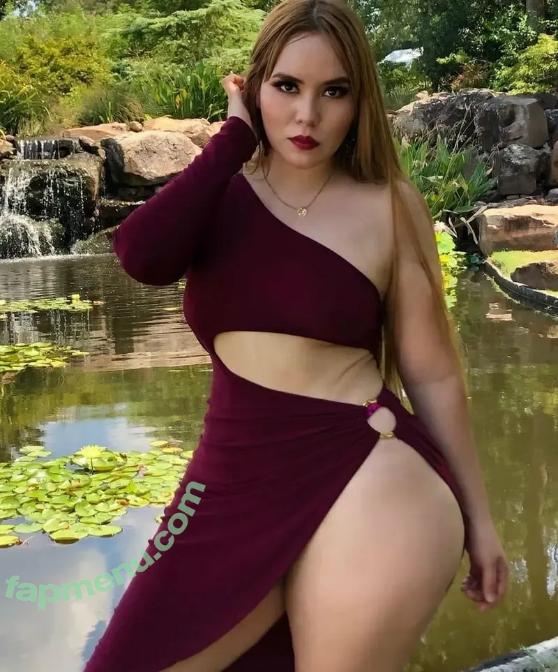 Yoya Castillo nude photo #0001 (Yoya Castillo)