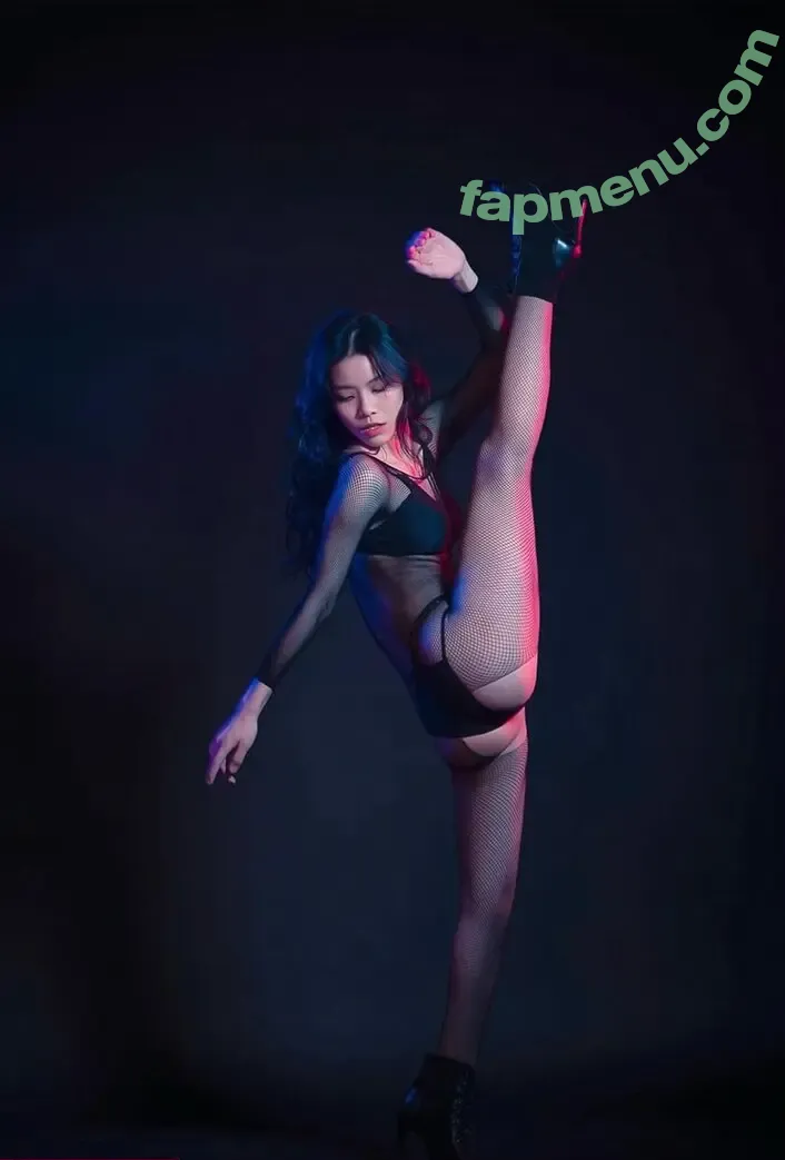 yu._.sushi nude photo #0005 (舒舒)