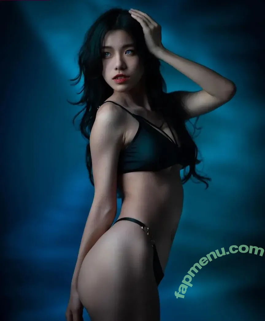 yu._.sushi nude photo #0026 (舒舒)