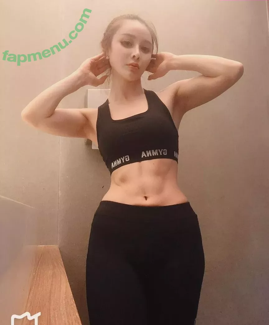 Yuan Herong nude photo #1972 (yuanherong.1229)