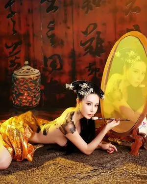 Yuan Herong / yuanherong.1229 nude photo #2537