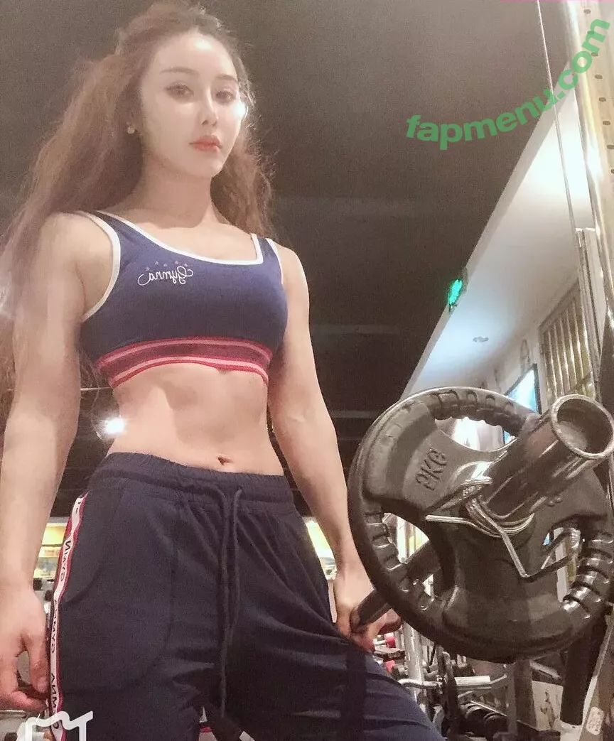 Yuan Herong nude photo #2315 (yuanherong.1229)