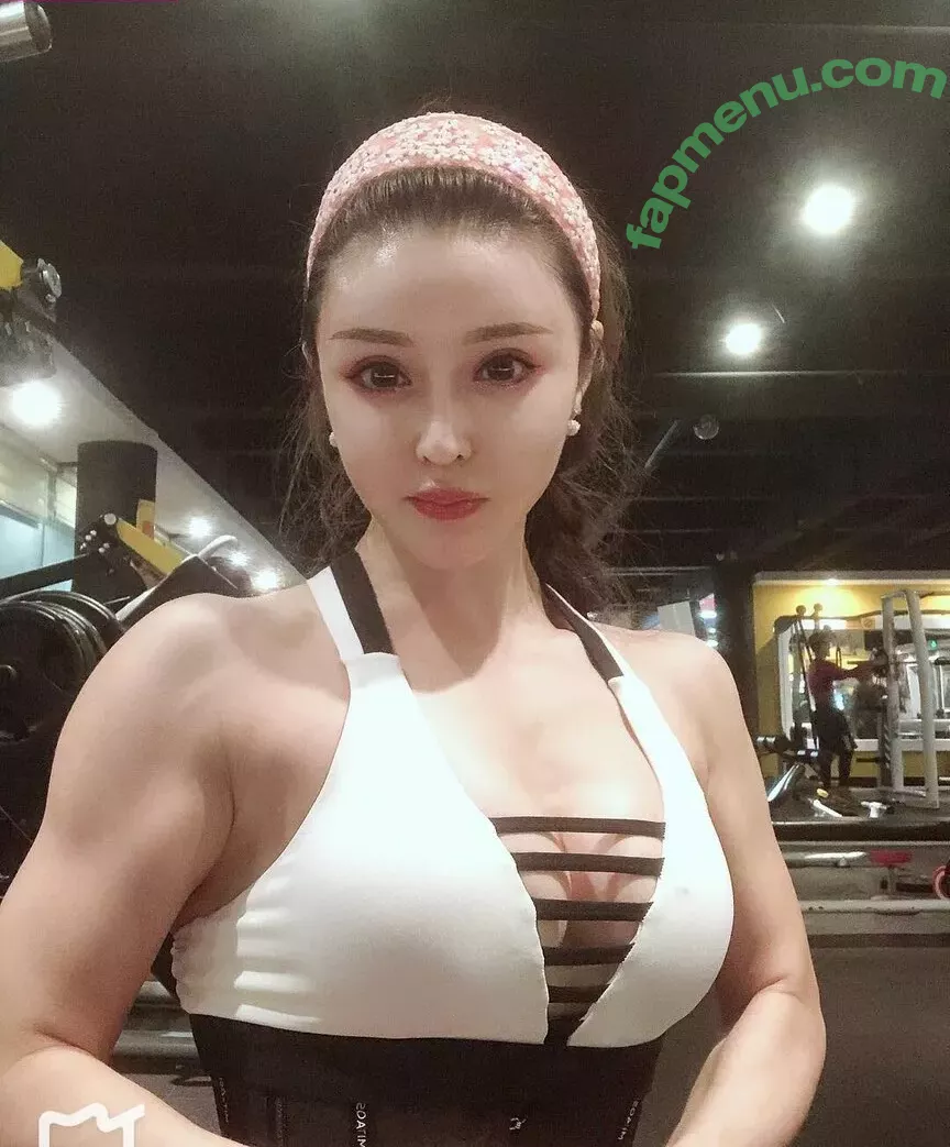 Yuan Herong nude photo #2324 (yuanherong.1229)