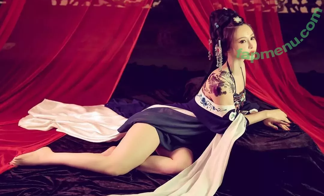 Yuan Herong nude photo #2542 (yuanherong.1229)