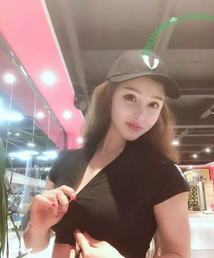 Yuan Herong nude photo #2611 (yuanherong.1229)