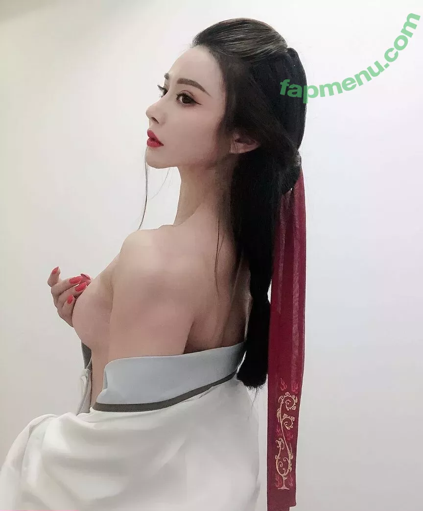 Yuan Herong nude photo #2722 (yuanherong.1229)