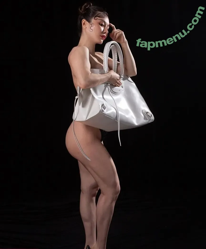 Yuan Herong nude photo #2879 (yuanherong.1229)