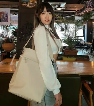 Yuggie_TV / YuggieTV nude photo #0100
