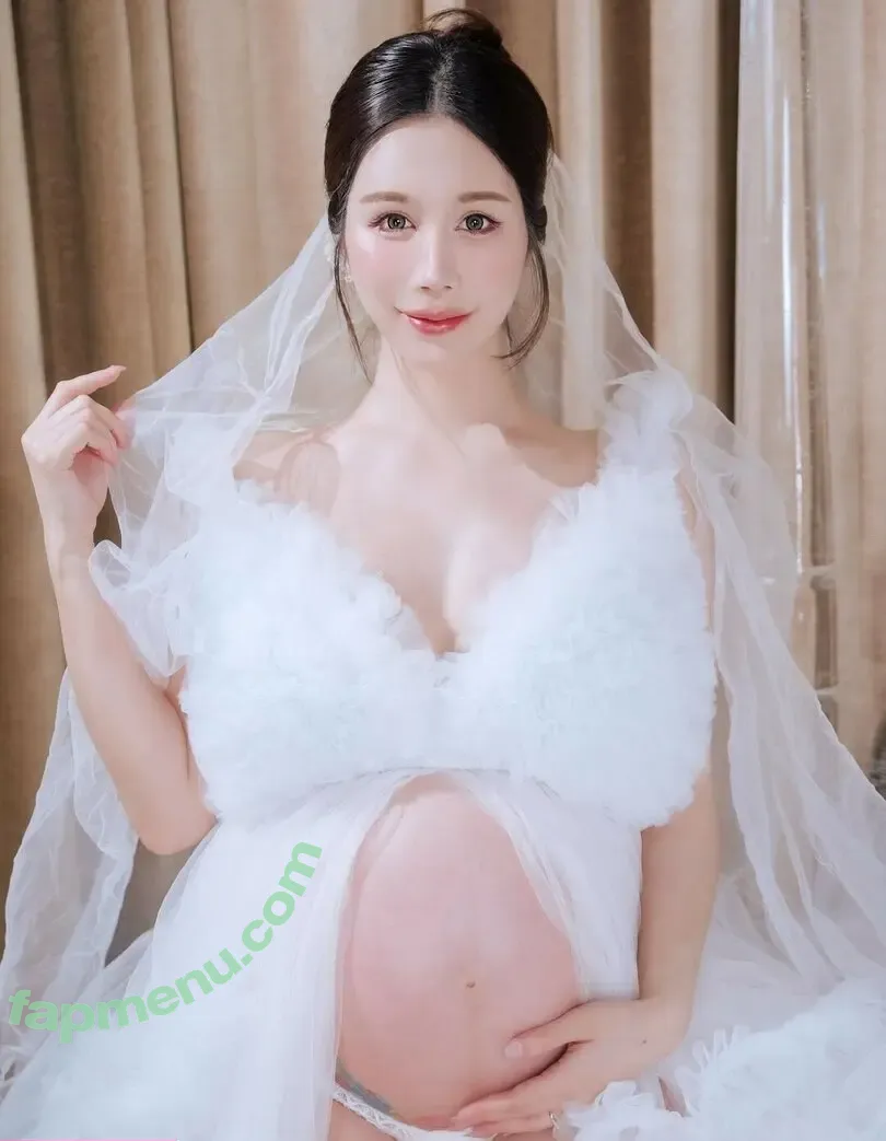 Yui Xin nude photo #0365 (yui_xin_ / yui_xin_tw / 辛尤里)