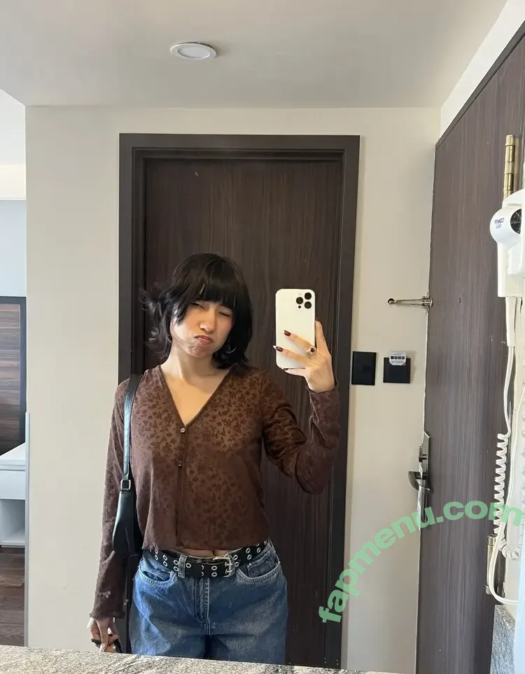 Yuitenaa nude photo #0002 (Amairani)
