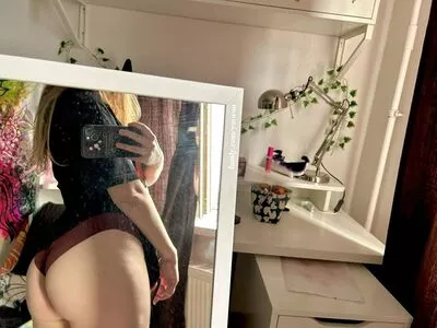Yuiwoo / yoowoo nude photo #0034
