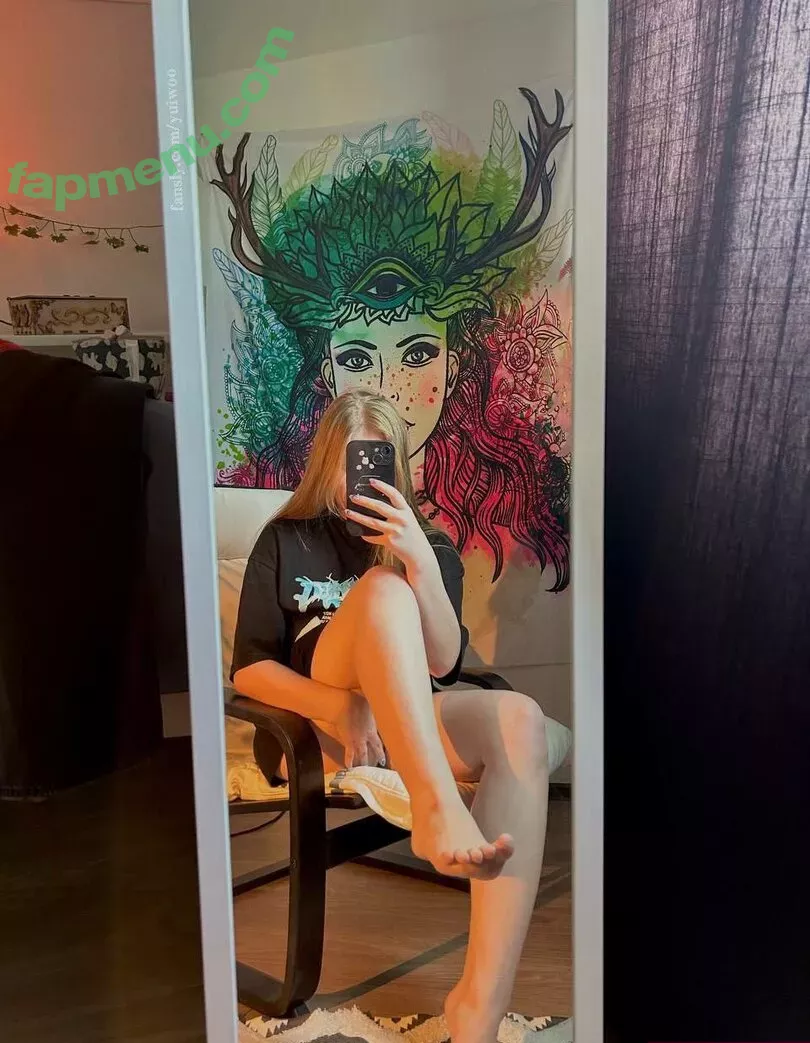 Yuiwoo nude photo #0021 (yoowoo)