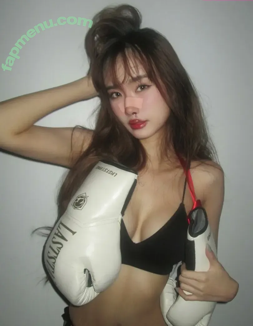 Yujeen.indyy nude photo #0038 (yujeencos)