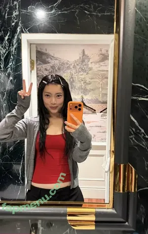 Yujin / babyyujin / yujin.ah nude photo #0306