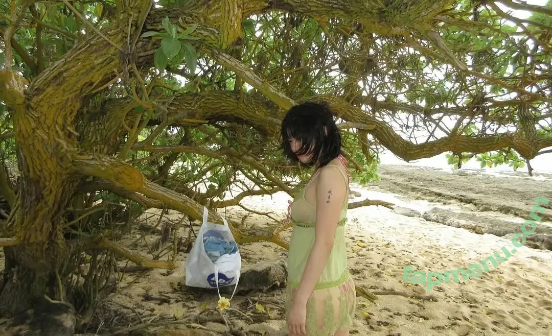 Yujin nude photo #0281 (babyyujin / yujin.ah)