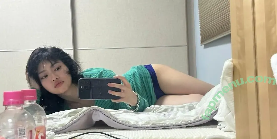 Yujin nude photo #0290 (babyyujin / yujin.ah)