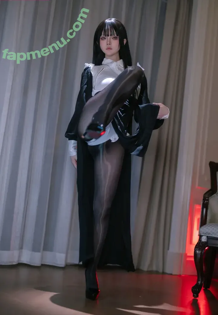 Yukako nude photo #0348 (Purinpuppy / yukako_yuyu)