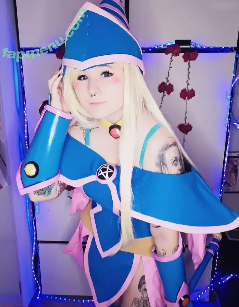 Yuki Cosplay nude photo #0117 (Yuki Cosplay)