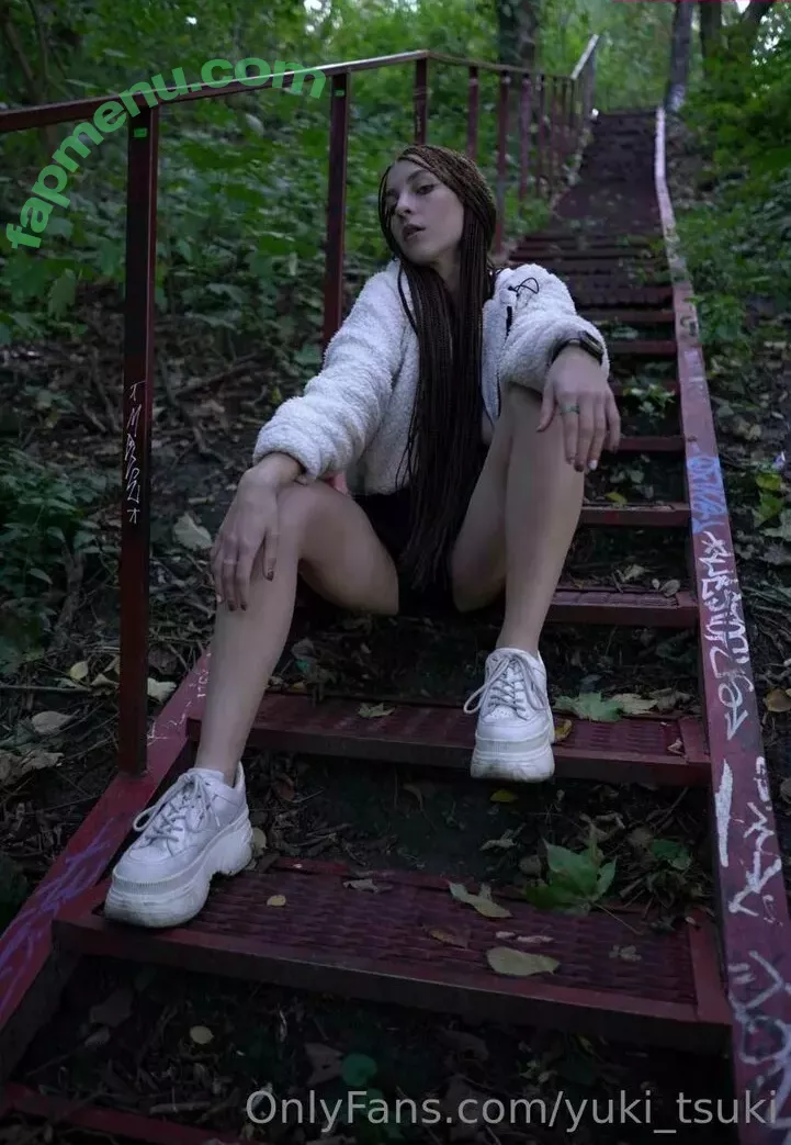yuki_tsuki nude photo #0078 (yukitsukigaming)