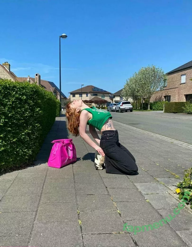 yuki_tsuki nude photo #0122 (yukitsukigaming)