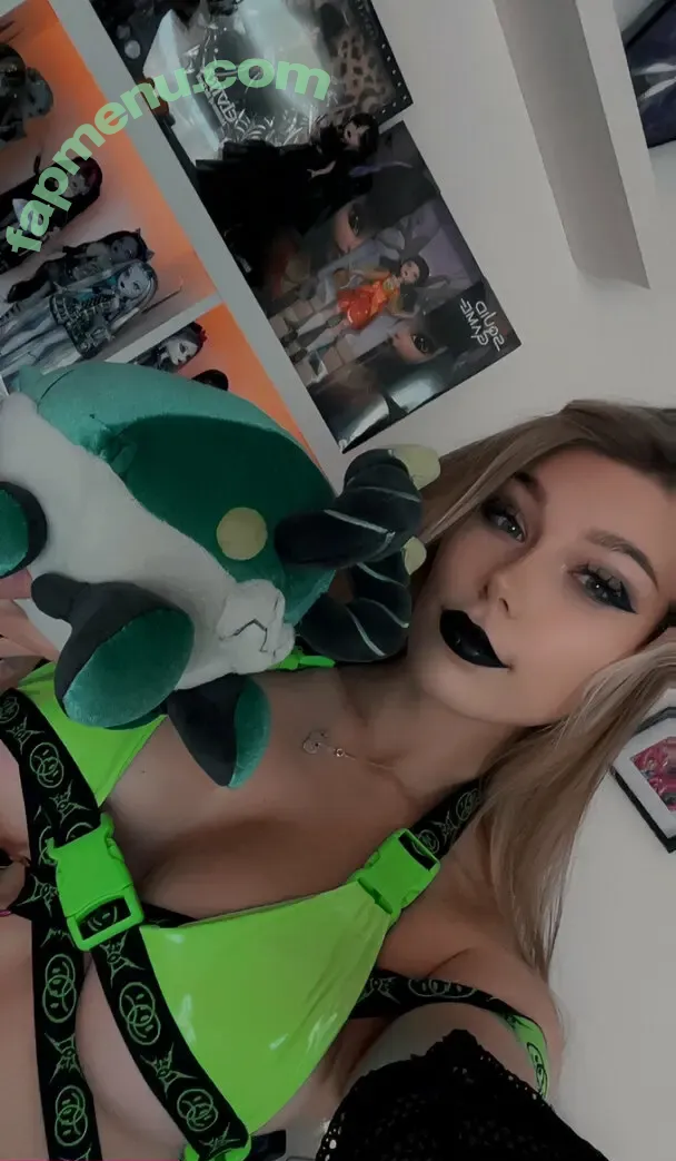 yukimi_cosplay_free nude photo #0210 (yukimi_things_)