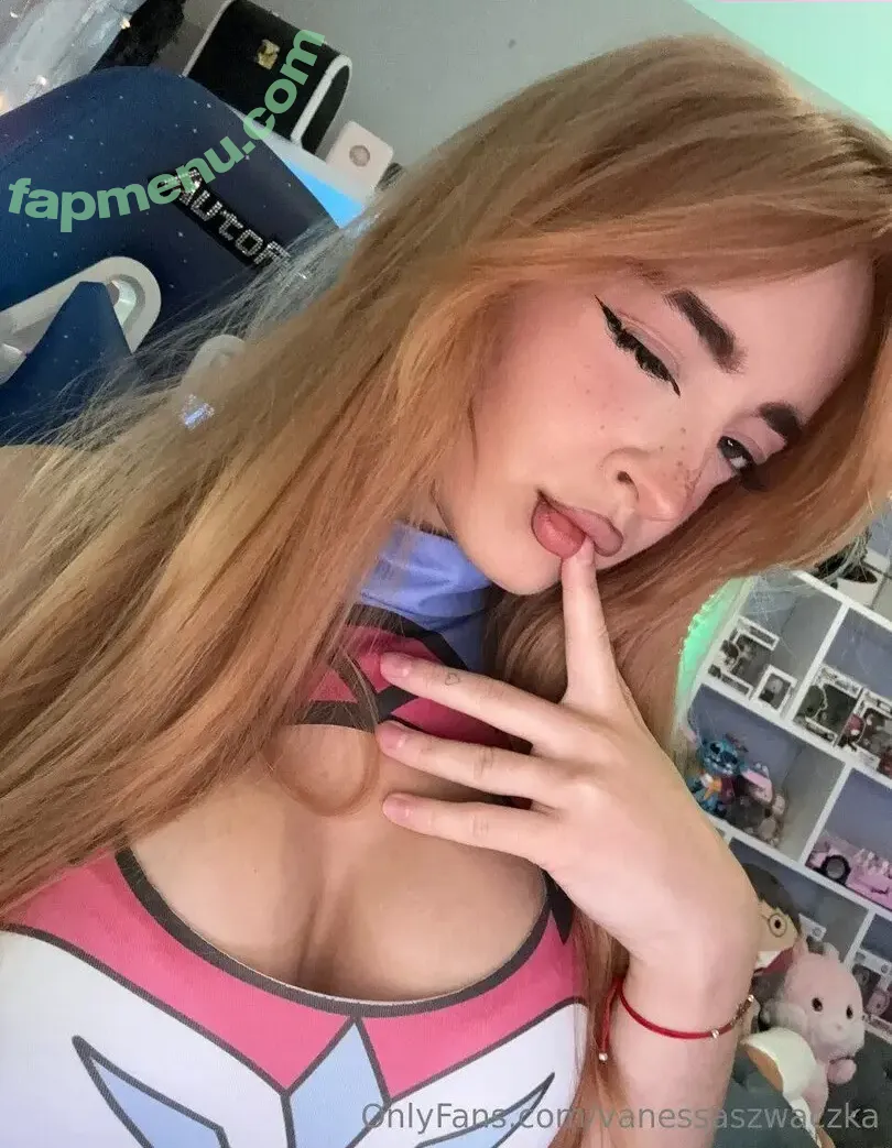 yukiszwaczka nude photo #0109 (vanessaszwaczka)